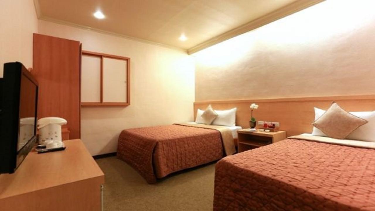 Red Cabin Inn Taipei Esterno foto