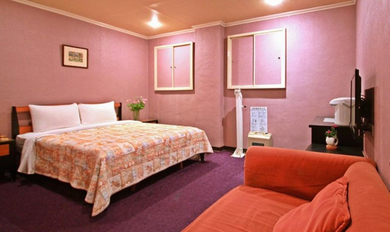 Red Cabin Inn Taipei Esterno foto